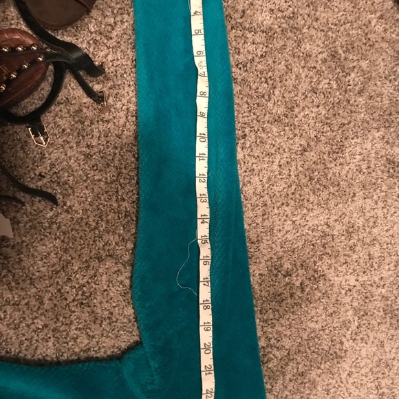 Hooded Patagonia - Picture 6 of 6